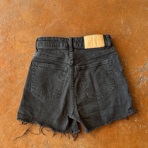 High Waisted Black Denim Women Shorts - Picture 3 of 4